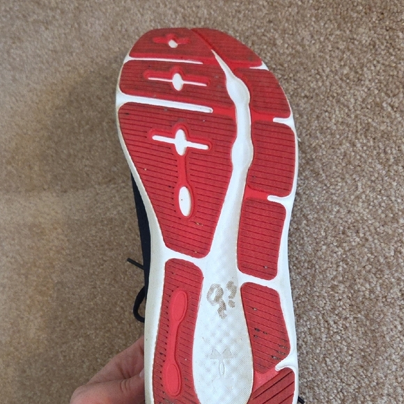 Under Armour Men's Navy and Red Athletic Shoes - Picture 11 of 12